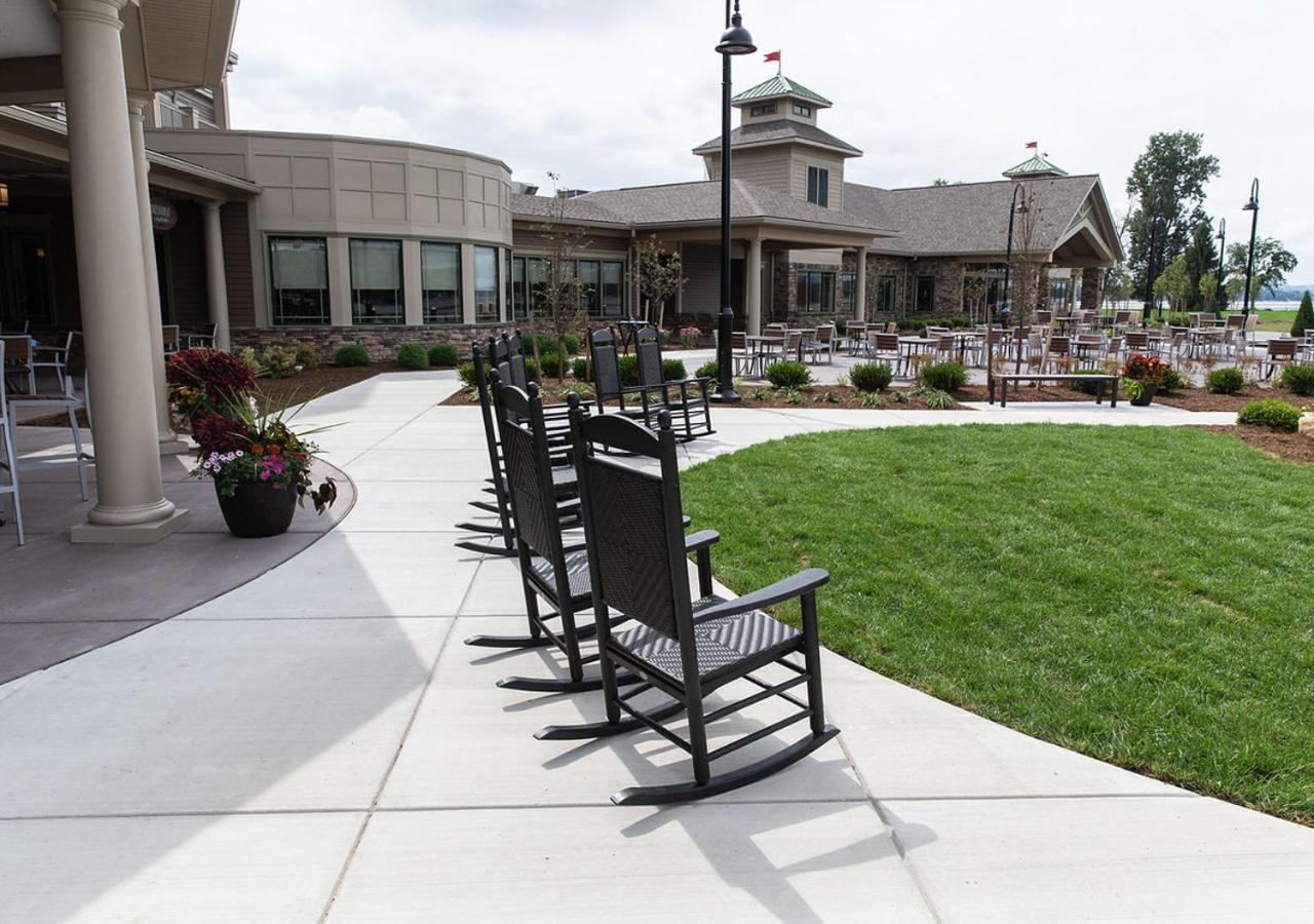 Chautauqua Harbor Hotel - Jamestown Celoron Exterior foto