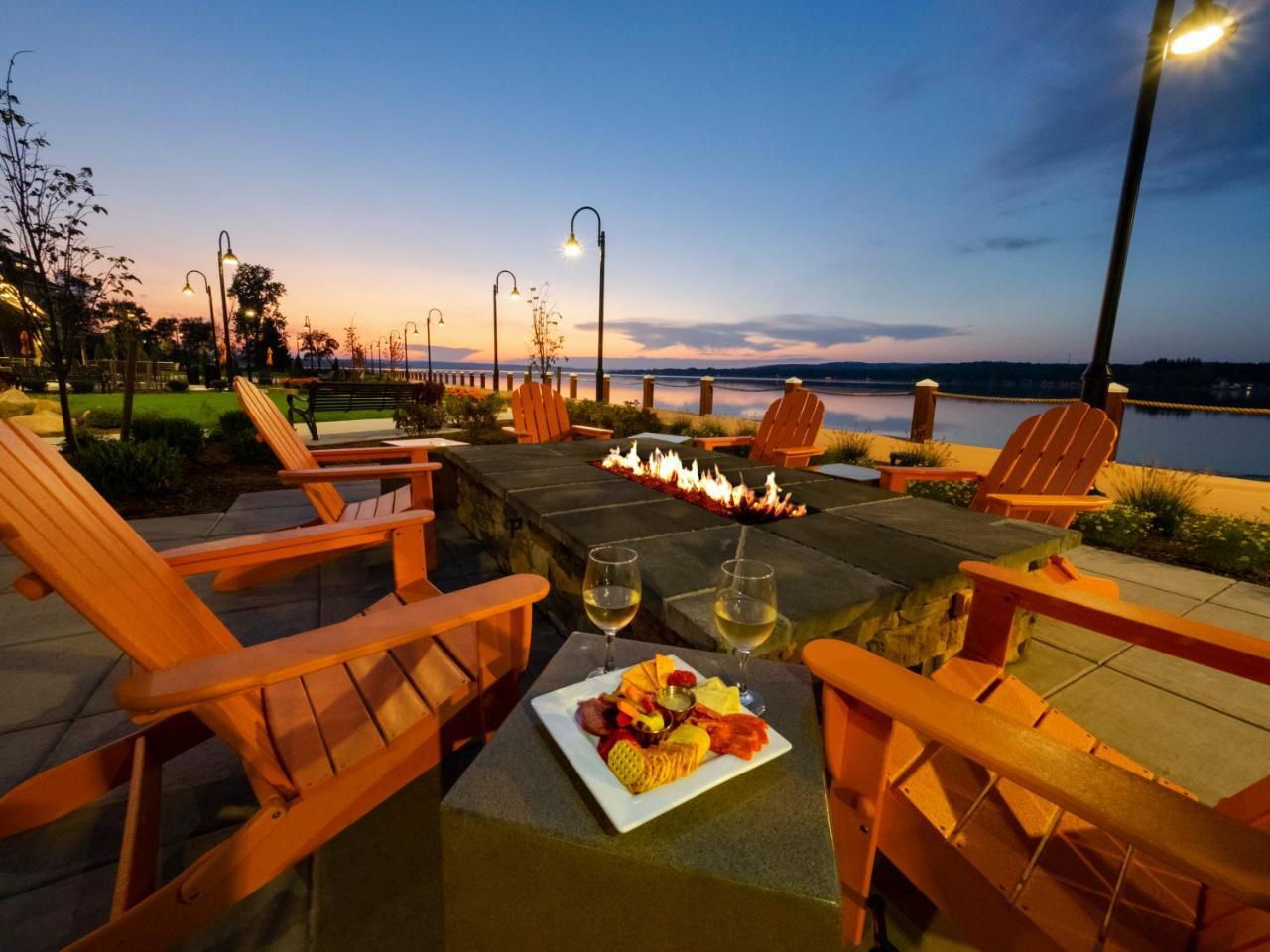Chautauqua Harbor Hotel - Jamestown Celoron Exterior foto